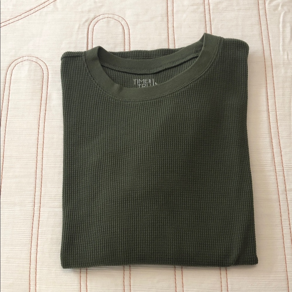 Time and Tru Men's Olive Green Crewneck Sweater Henley